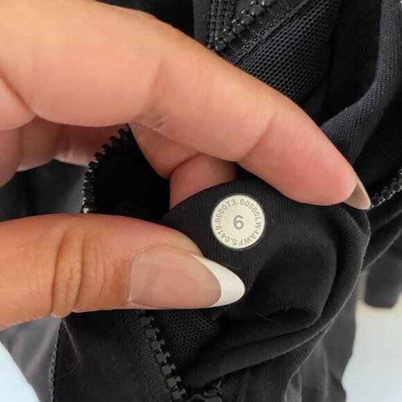 Lululemon Define Jacket Black Grey Luon Camo size 6 - Picture 3 of 7